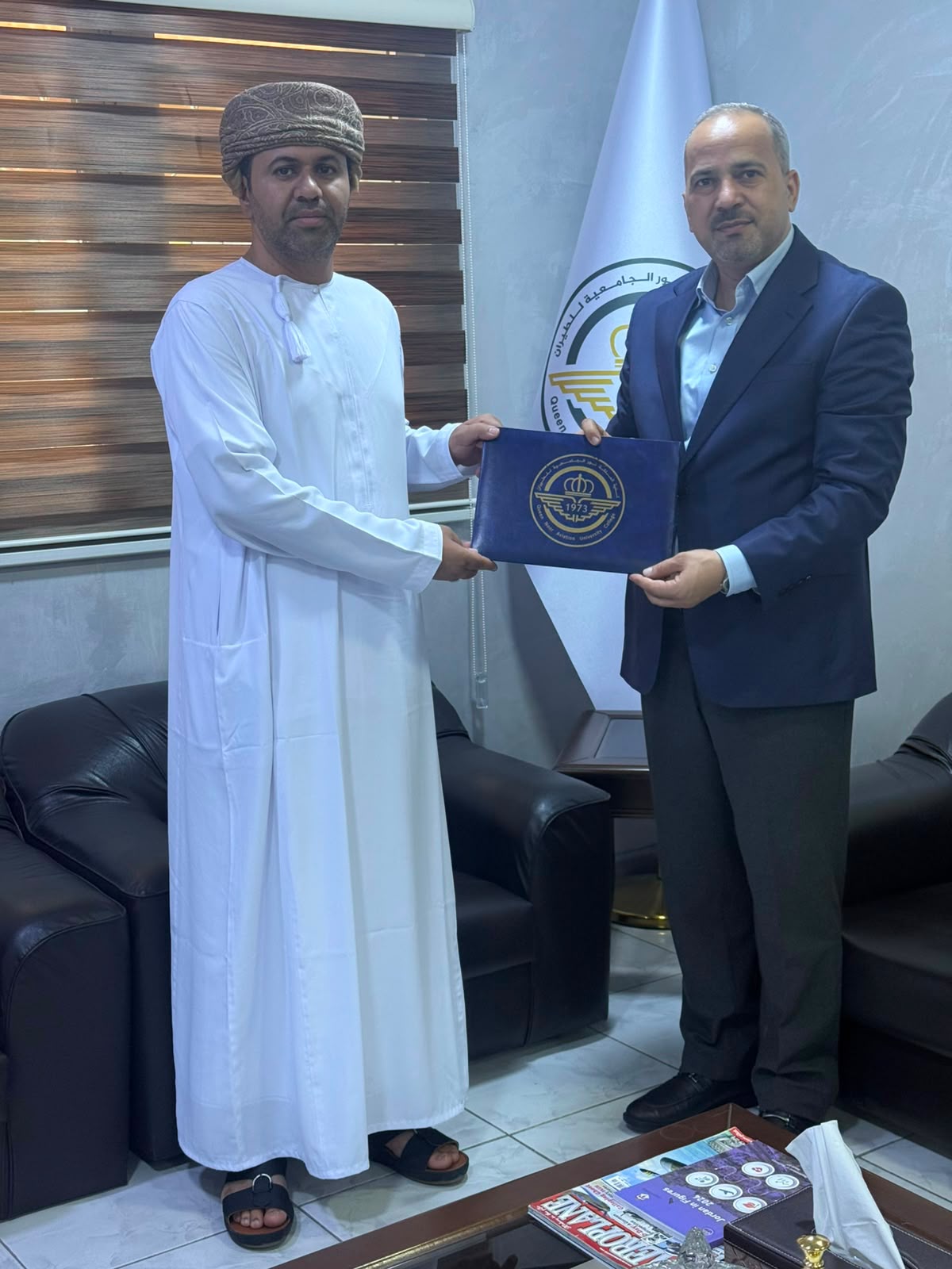جانب من تخريج دورة مشرفي أمن الطيران